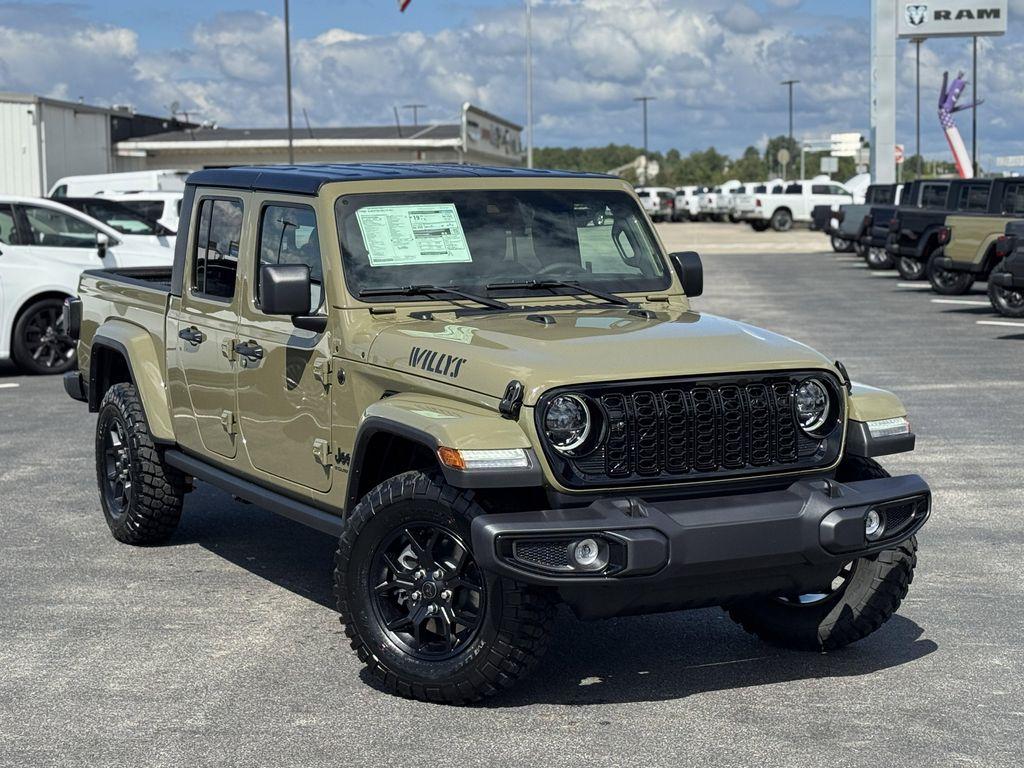 new 2025 Jeep Gladiator car, priced at $46,743
