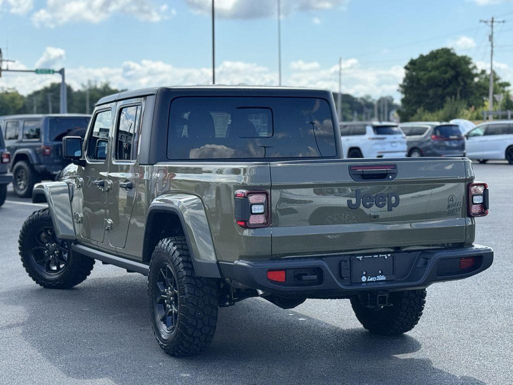 new 2025 Jeep Gladiator car, priced at $46,743