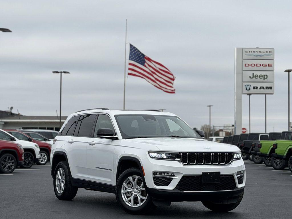 used 2023 Jeep Grand Cherokee car, priced at $30,900