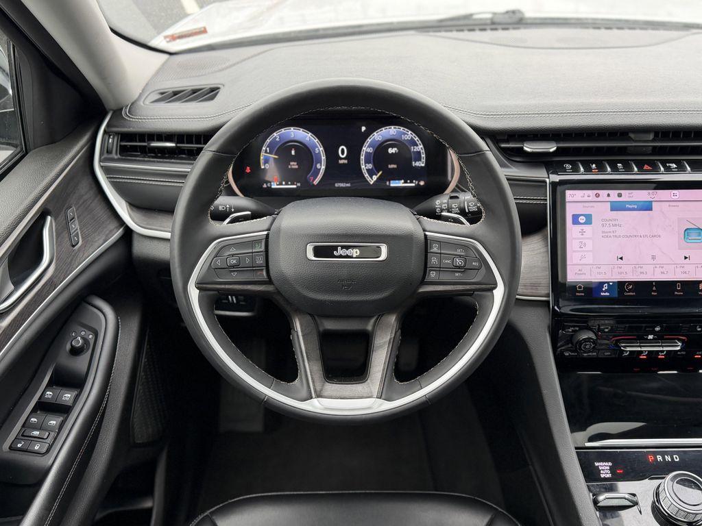 used 2023 Jeep Grand Cherokee car, priced at $30,900