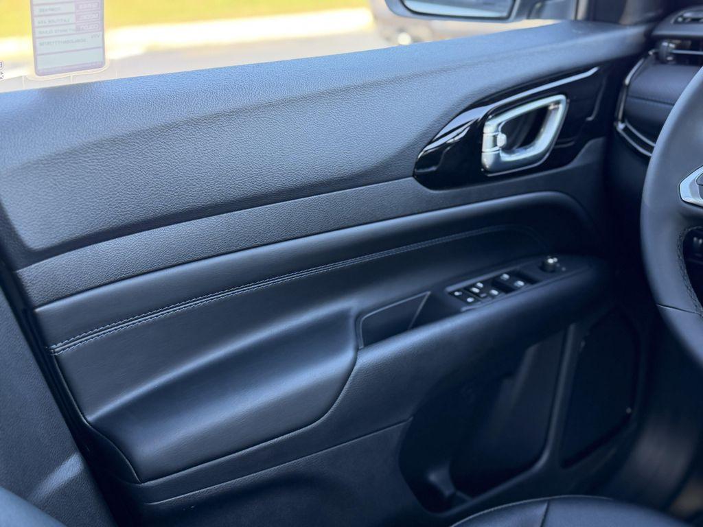 new 2026 Jeep Compass car, priced at $32,815