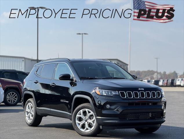 new 2025 Jeep Compass car, priced at $33,035