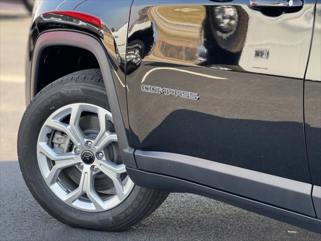 new 2025 Jeep Compass car, priced at $30,176