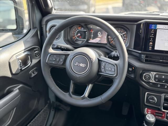 new 2025 Jeep Wrangler car, priced at $59,570