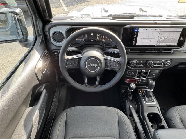 new 2025 Jeep Wrangler car, priced at $59,570