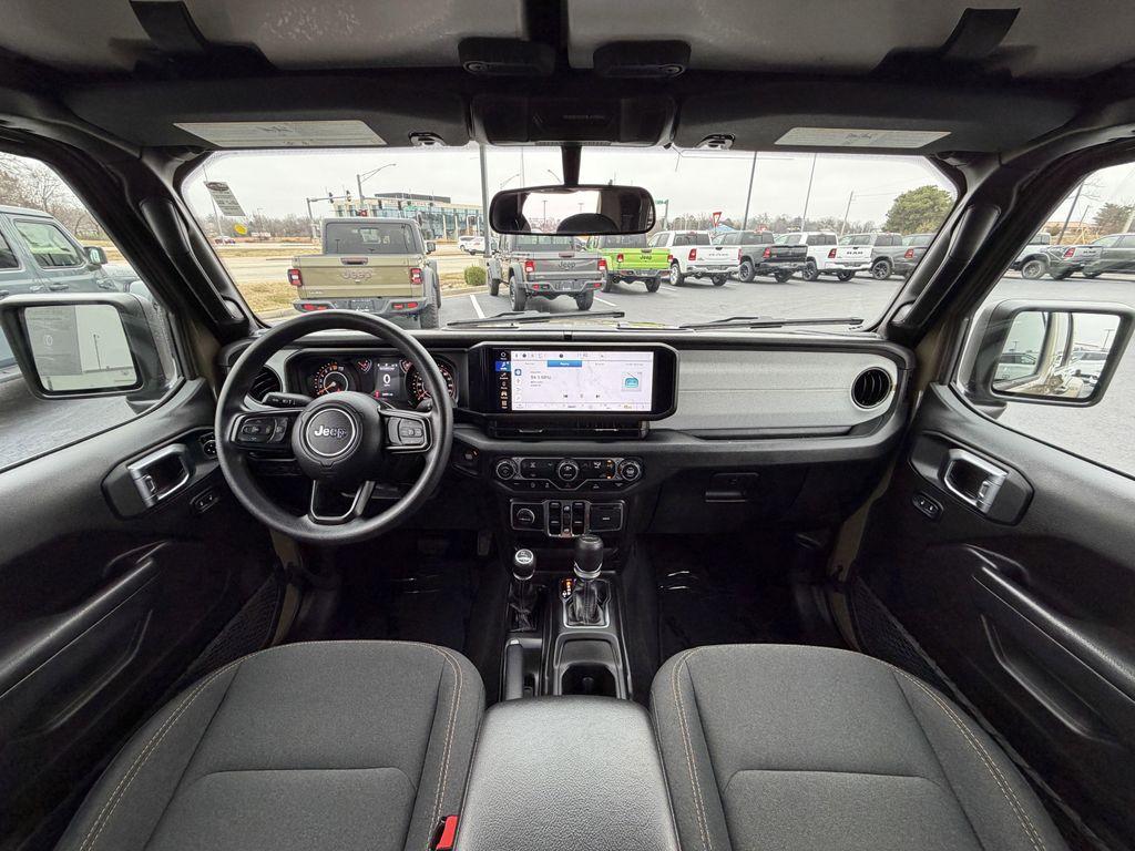 used 2025 Jeep Gladiator car, priced at $39,983