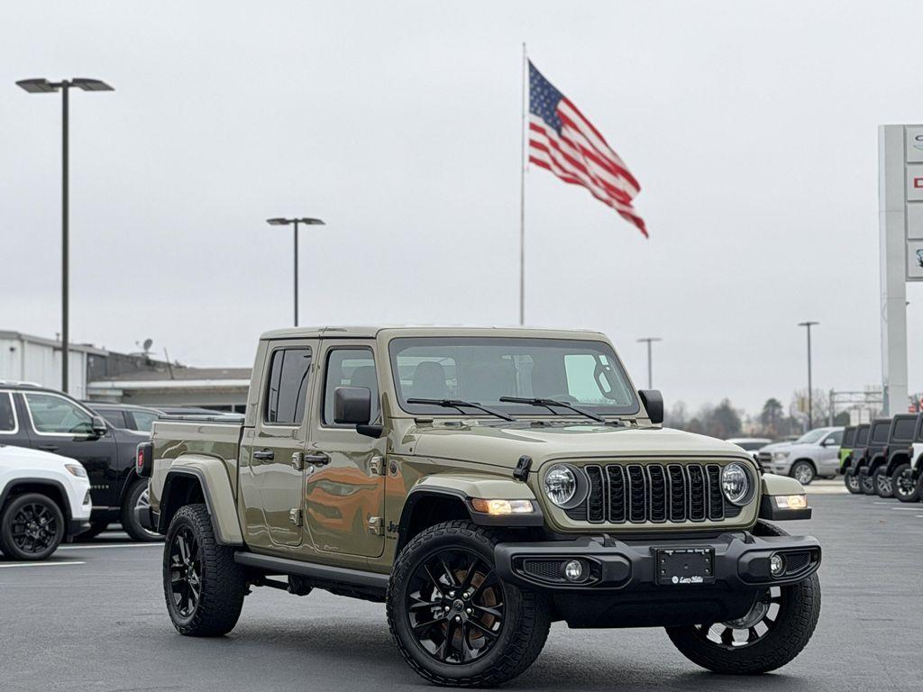 used 2025 Jeep Gladiator car, priced at $39,983
