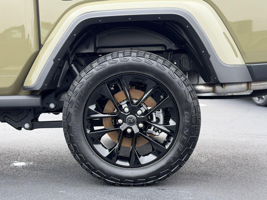 used 2025 Jeep Gladiator car, priced at $39,983