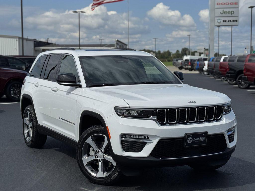 new 2025 Jeep Grand Cherokee car, priced at $53,815