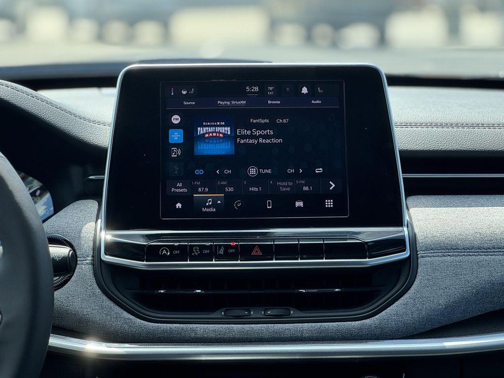 new 2025 Jeep Compass car, priced at $28,897