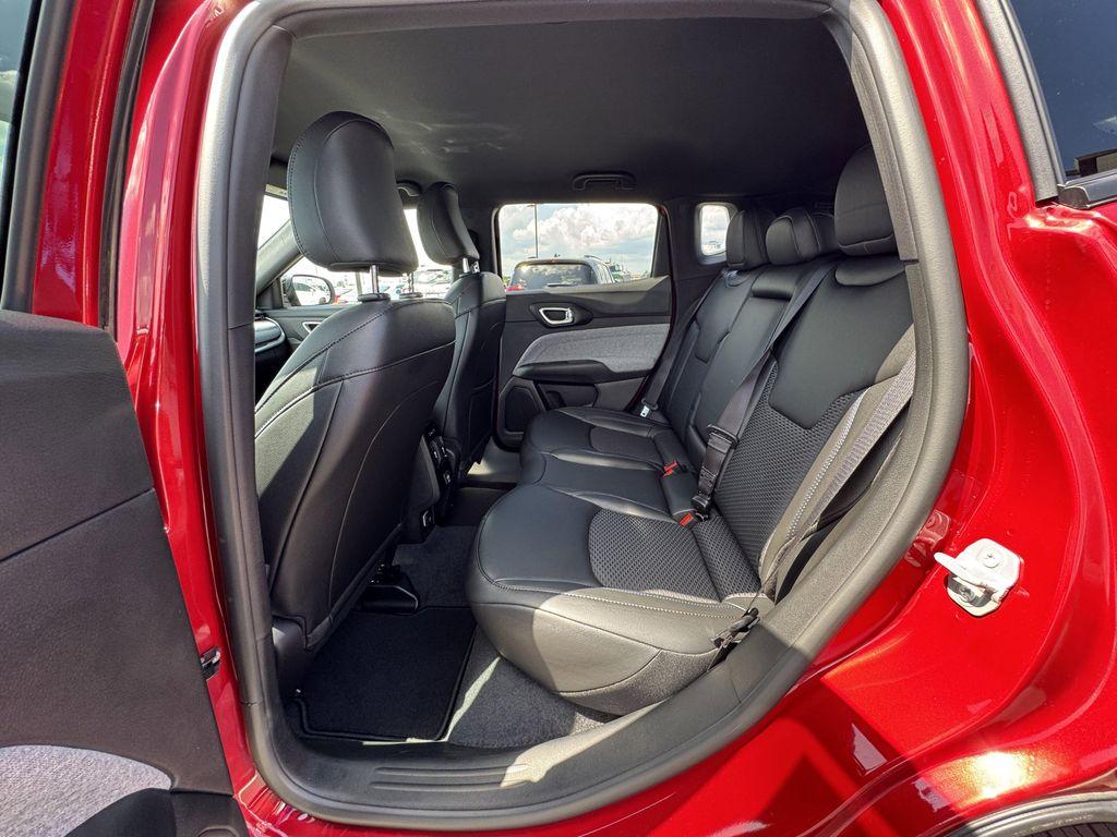 new 2025 Jeep Compass car, priced at $28,897