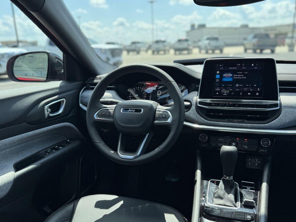 new 2025 Jeep Compass car, priced at $28,897
