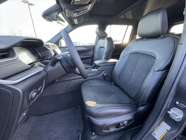 new 2025 Jeep Grand Cherokee car, priced at $48,175