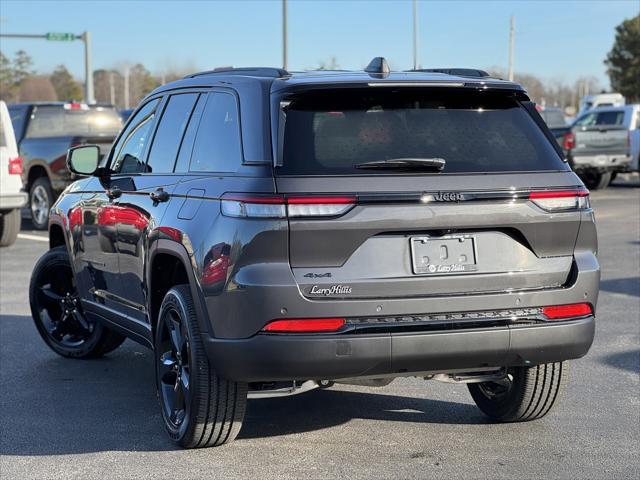 new 2025 Jeep Grand Cherokee car, priced at $48,175