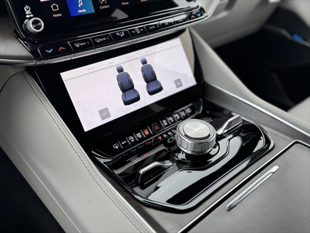 new 2025 Jeep Grand Wagoneer car, priced at $88,035
