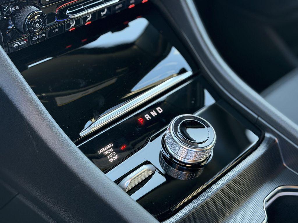 new 2025 Jeep Grand Cherokee L car, priced at $46,354