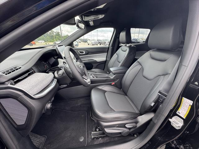 new 2025 Jeep Compass car, priced at $30,760
