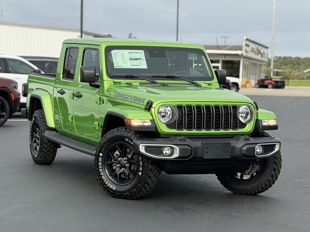 new 2025 Jeep Gladiator car, priced at $48,975
