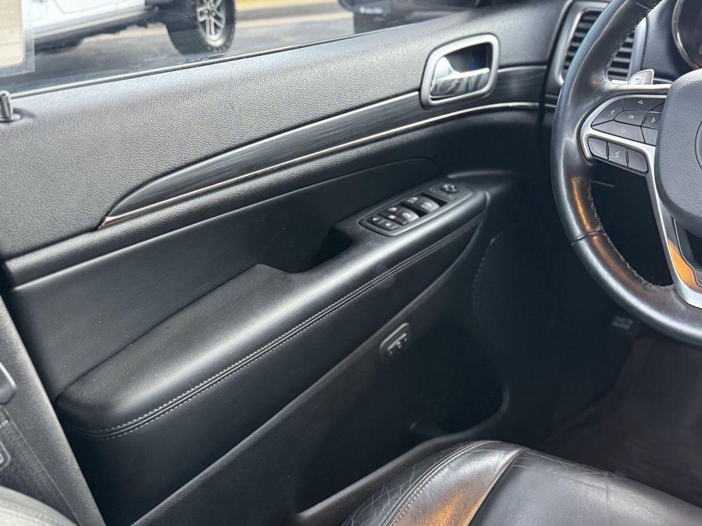 used 2020 Jeep Grand Cherokee car