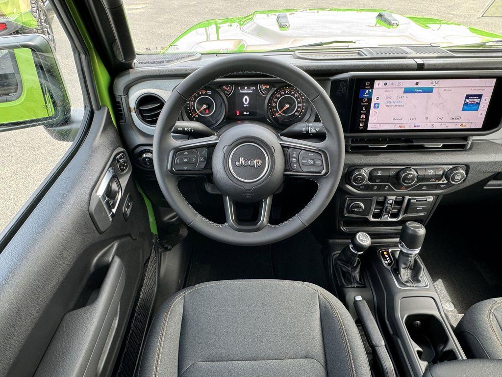 new 2025 Jeep Gladiator car, priced at $47,935