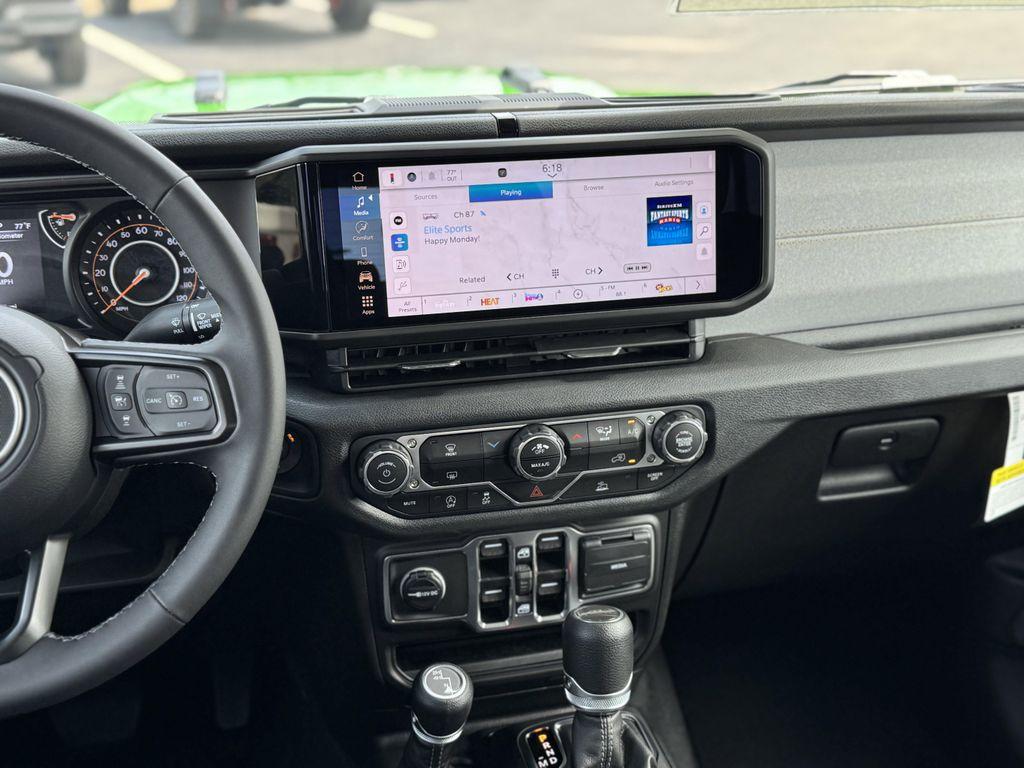 new 2025 Jeep Gladiator car, priced at $47,935