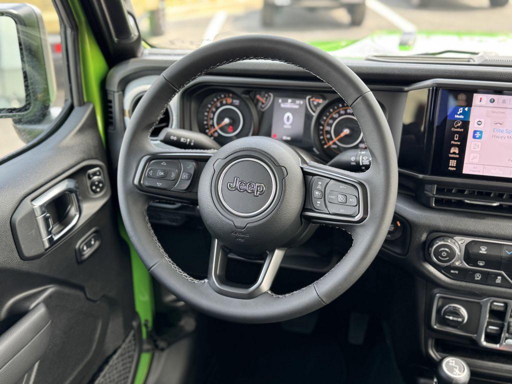 new 2025 Jeep Gladiator car, priced at $47,935