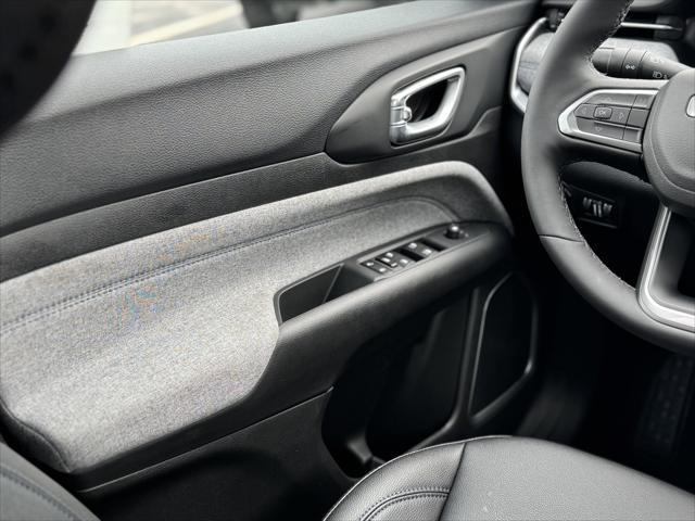 new 2025 Jeep Compass car, priced at $29,219