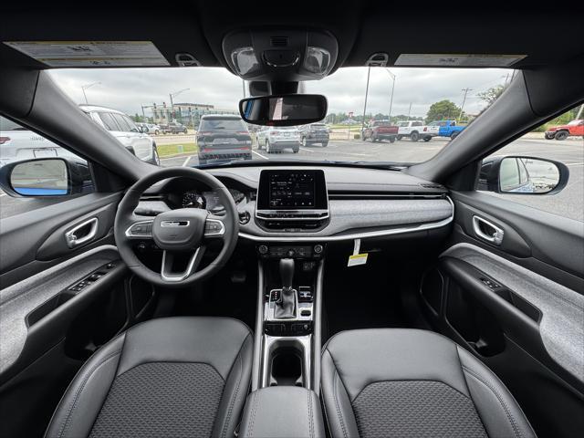 new 2025 Jeep Compass car, priced at $29,219
