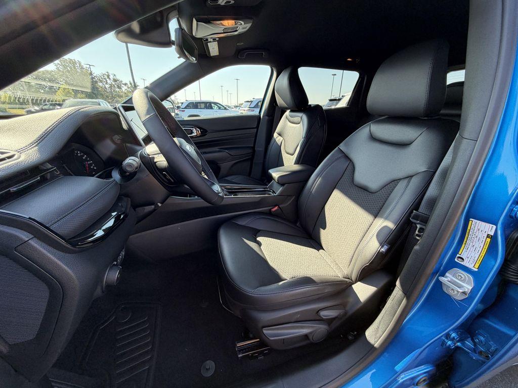 new 2026 Jeep Compass car, priced at $33,755