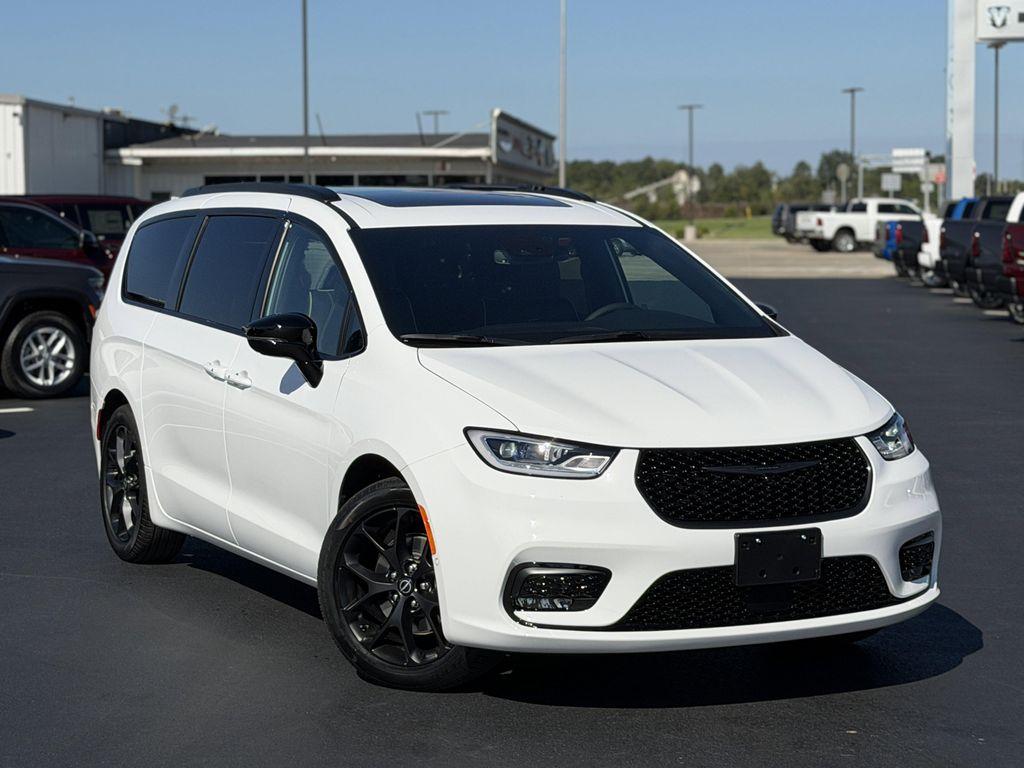 new 2026 Chrysler Pacifica car, priced at $49,379
