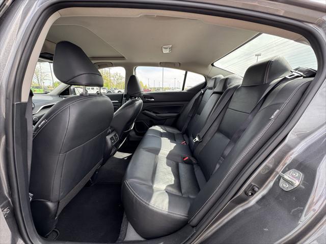 used 2023 Nissan Altima car