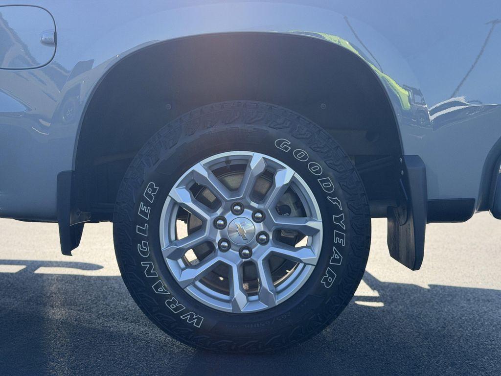 used 2024 Chevrolet Silverado 1500 car, priced at $43,454