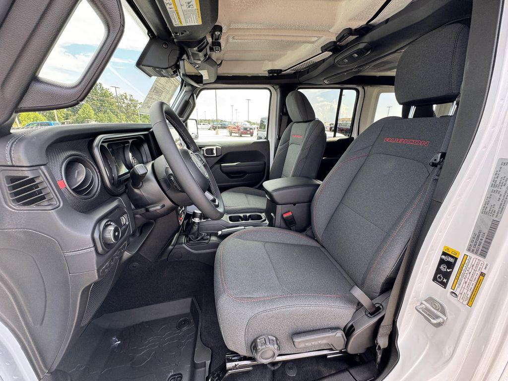 new 2025 Jeep Wrangler car, priced at $58,499