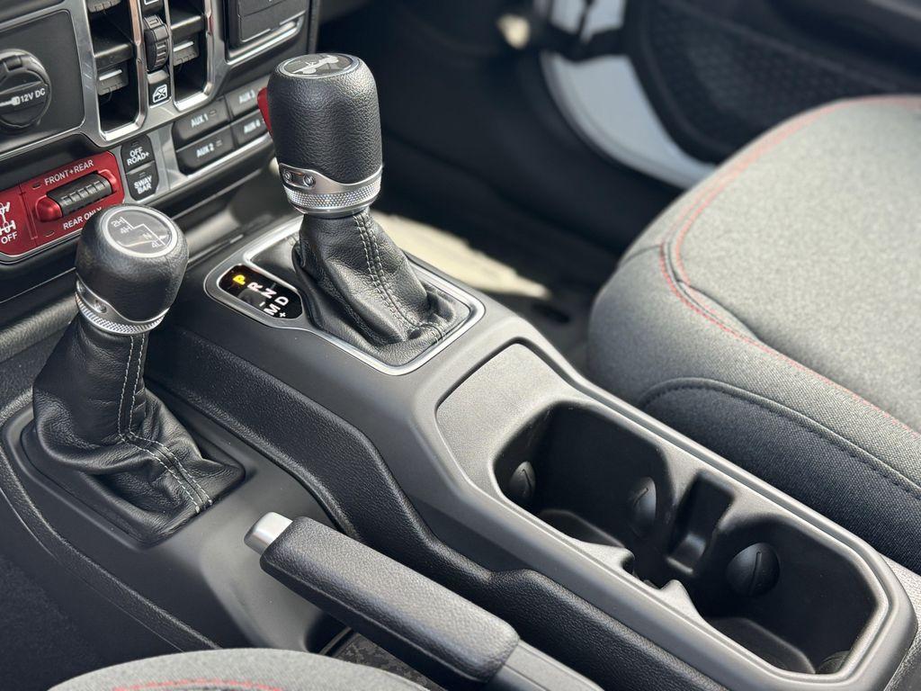 new 2025 Jeep Wrangler car, priced at $58,499