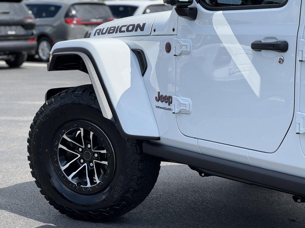 new 2025 Jeep Wrangler car, priced at $58,499