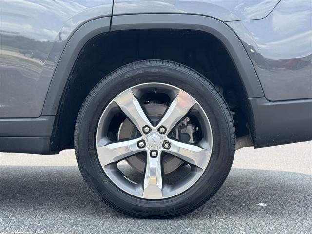 used 2022 Jeep Grand Cherokee L car