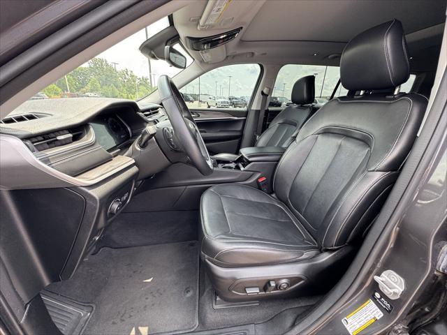 used 2022 Jeep Grand Cherokee L car