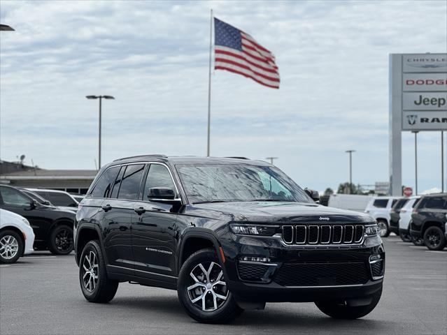 new 2025 Jeep Grand Cherokee car, priced at $42,599