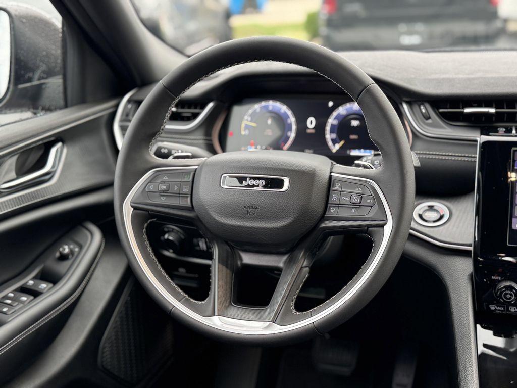 new 2025 Jeep Grand Cherokee L car, priced at $44,125