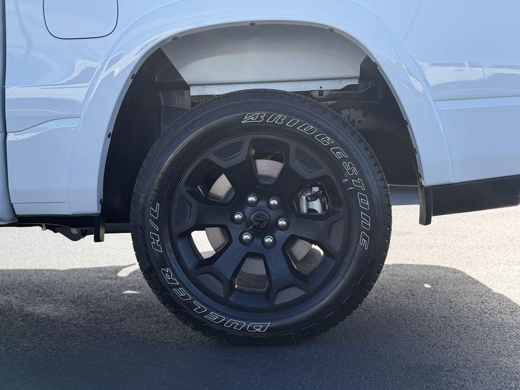 new 2025 Ram 1500 car, priced at $59,980
