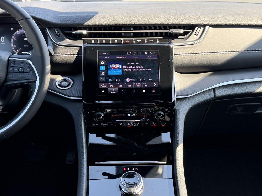 new 2025 Jeep Grand Cherokee L car, priced at $46,068