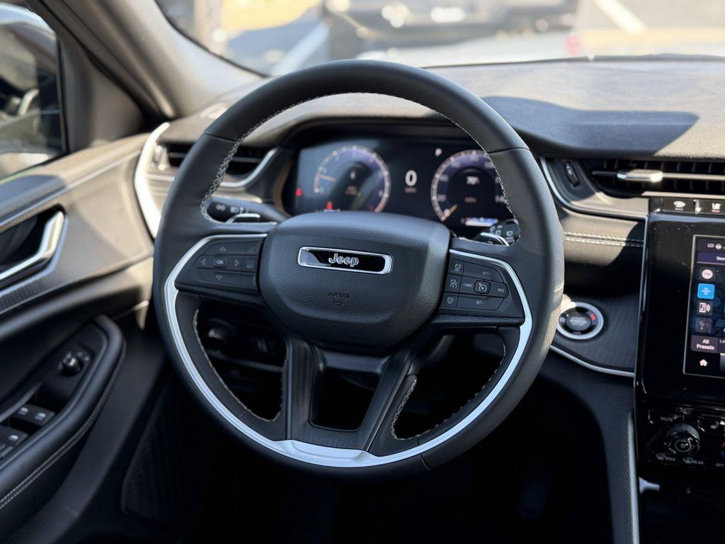 new 2025 Jeep Grand Cherokee L car, priced at $46,068
