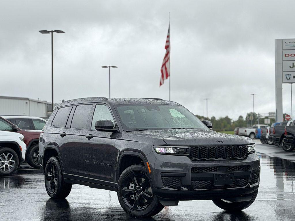 new 2025 Jeep Grand Cherokee L car, priced at $50,375