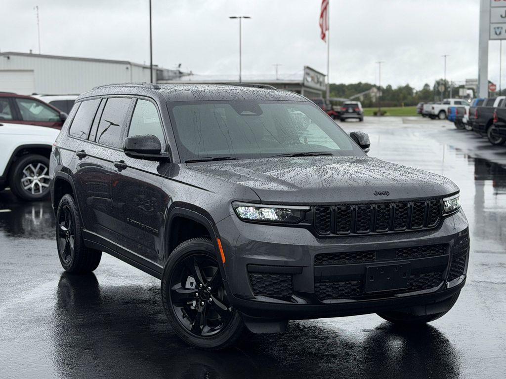 new 2025 Jeep Grand Cherokee L car, priced at $50,375