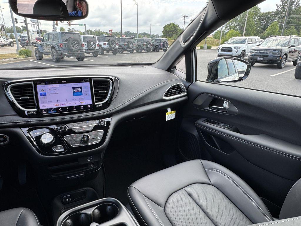 new 2026 Chrysler Pacifica car, priced at $52,655