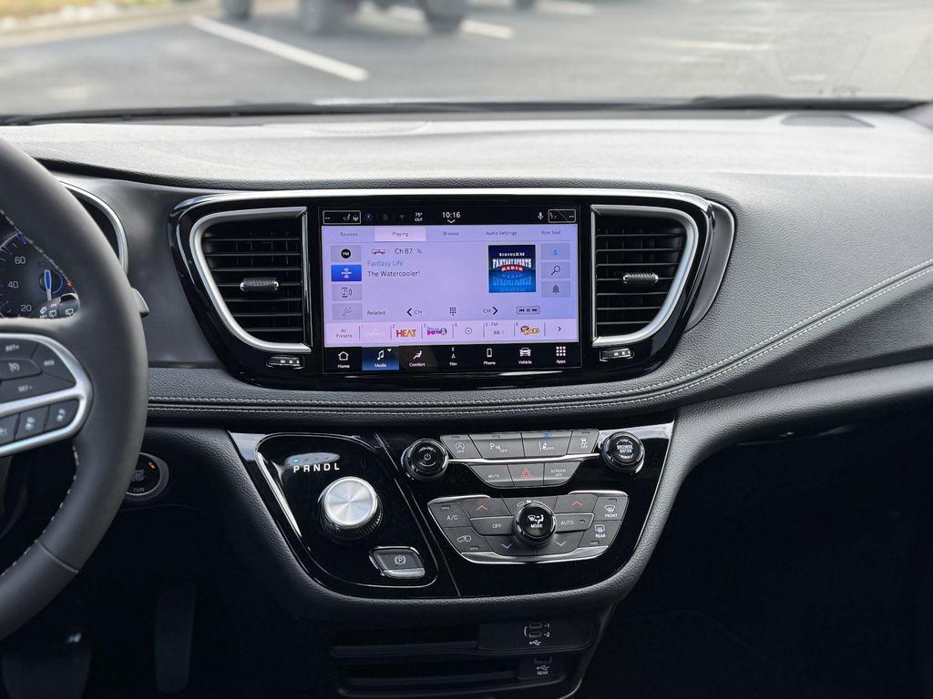 new 2026 Chrysler Pacifica car, priced at $52,655
