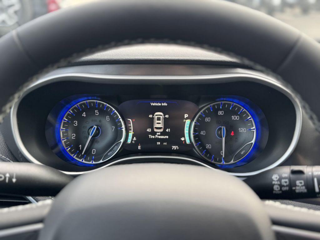 new 2026 Chrysler Pacifica car, priced at $52,655