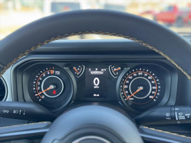 new 2025 Jeep Gladiator car, priced at $46,640
