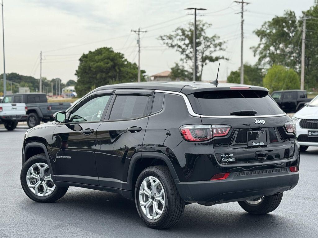 used 2025 Jeep Compass car