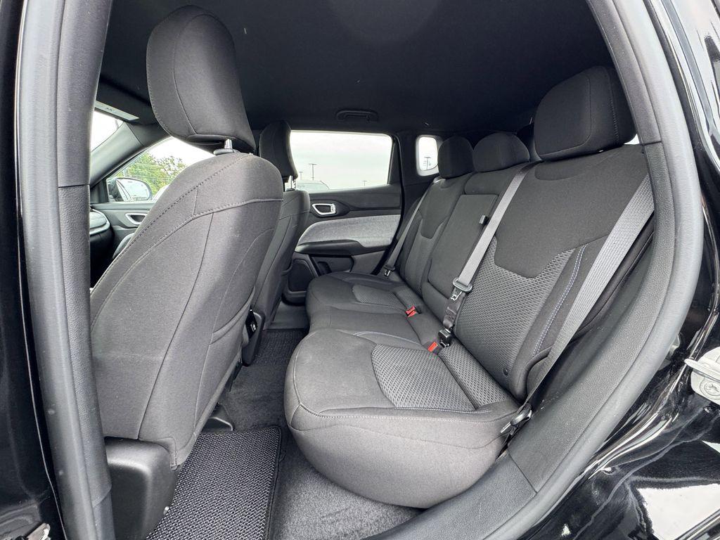 used 2025 Jeep Compass car